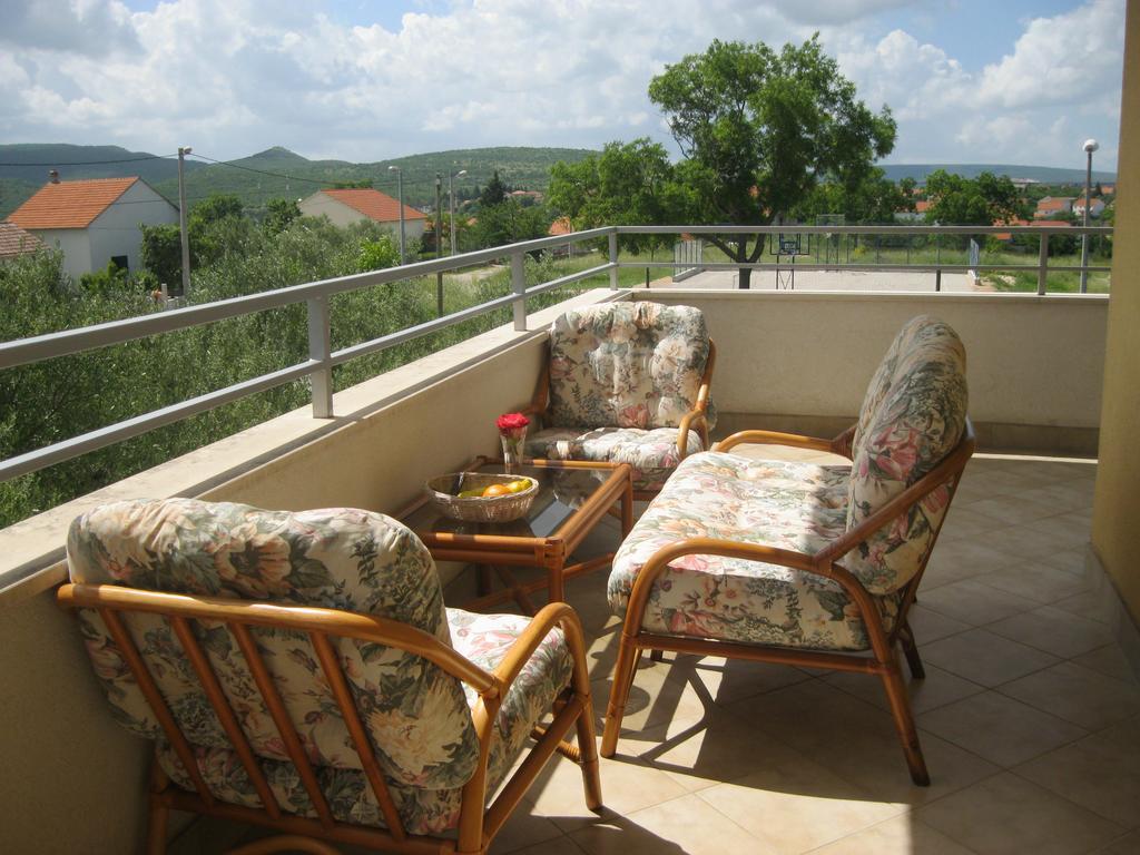 Apartment Promona Drniš Zewnętrze zdjęcie
