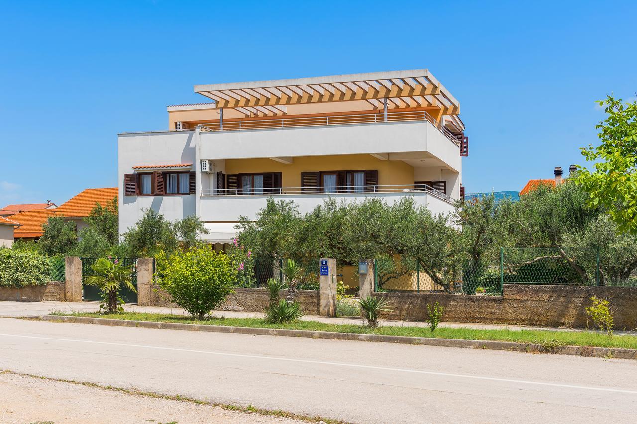 Apartment Promona Drniš Zewnętrze zdjęcie